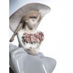 Lladro - Fragrant Bouquet Girl